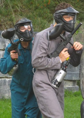Classic-Asylum-Paintball-Young-Couple-Playing-Together-MQ-500-700